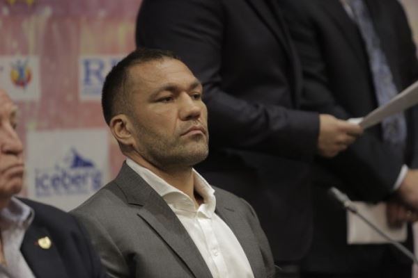 В субботу в Болгарии Пулев и Фьюри определят соперника для Джошуа: фото и цитаты