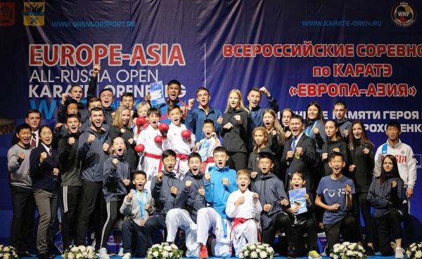 
<p>        1100 спортсменов поборолись за медали Всероссийского турнира по каратэ WKF в Оренбурге<br />
      