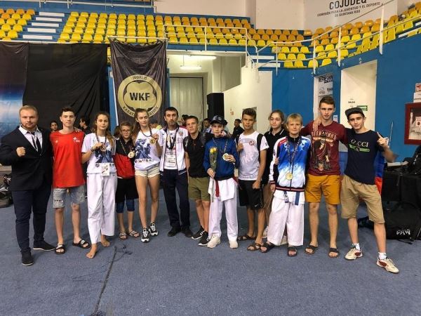 
<p>        Еще 2 "золота" для юных россиян - ИТОГИ второго дня Молодежной лиги Karate1 2018 в Канкуне (Мексика)<br />
      